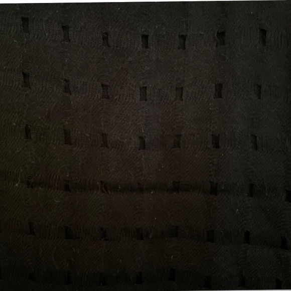 Black wrap - Picture 2 of 3